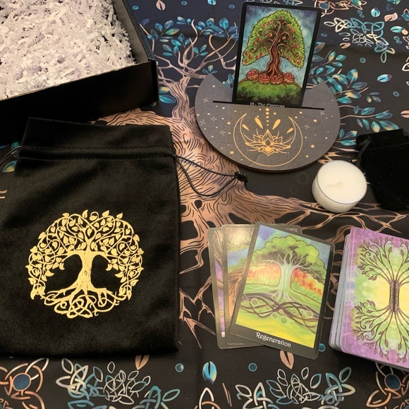 Tarot Card Gift Set - Picture 4 of 4